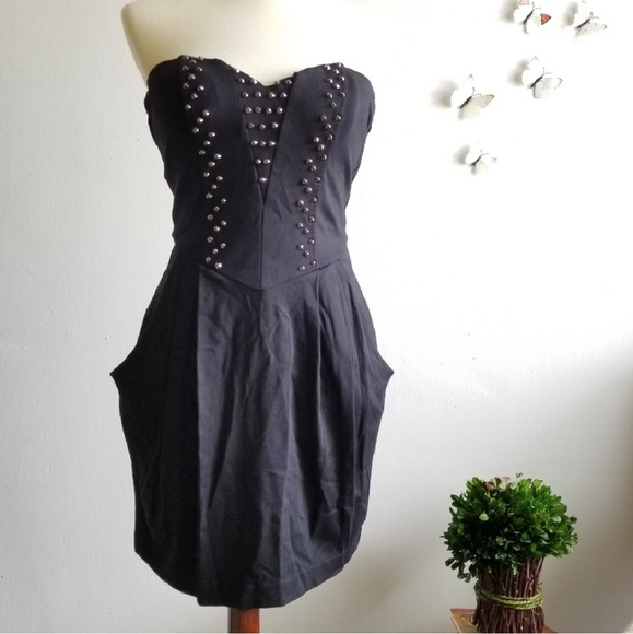 Guess Dresses & Skirts - Guess Dress 🍃